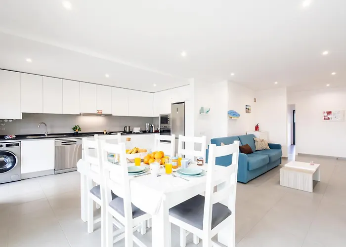 Wave Of Happiness 아파트